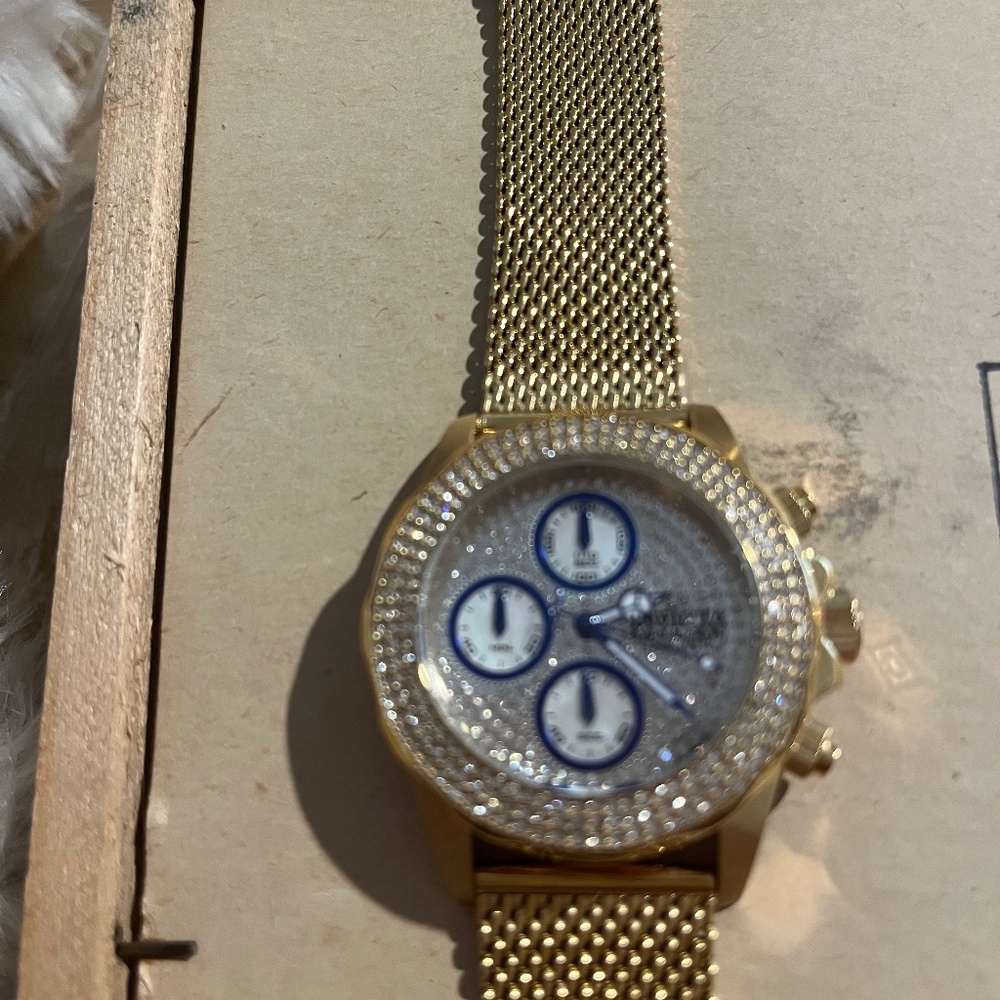 Invicta crystal watch